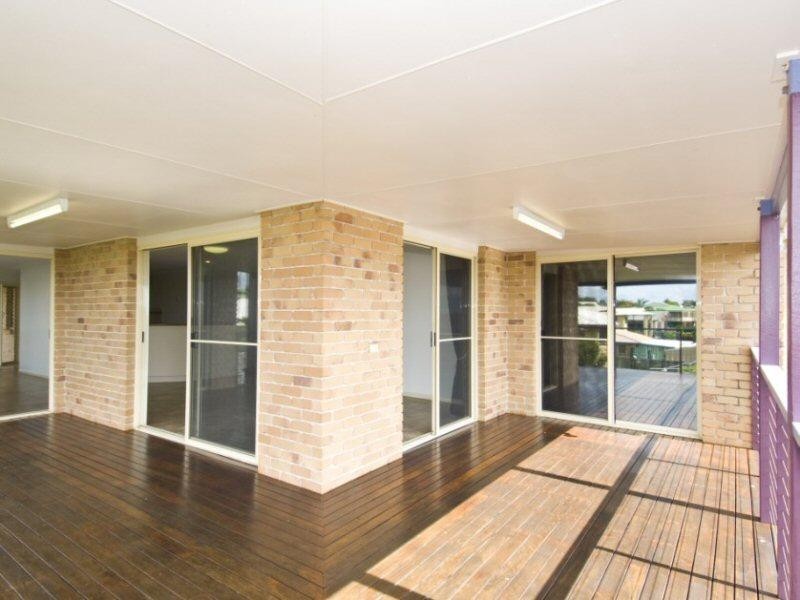 5 Nicholson Court, Urraween QLD 4655