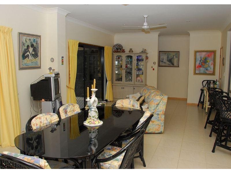 26 Meadow Drive, Dundowran Beach QLD 4655