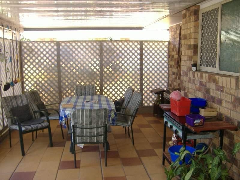 6 Banksia Park Drive, Scarness QLD 4655