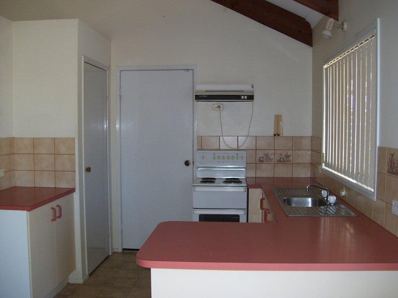 58 Old Maryborough Road, Pialba QLD 4655