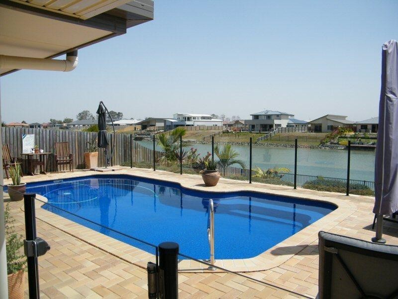 54 Earl St Vincent Circuit, Eli Waters QLD 4655