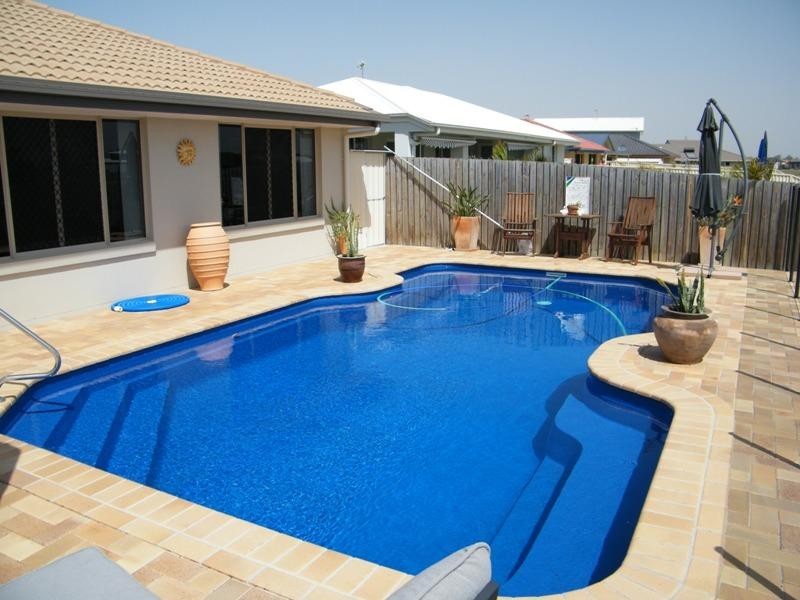 54 Earl St Vincent Circuit, Eli Waters QLD 4655