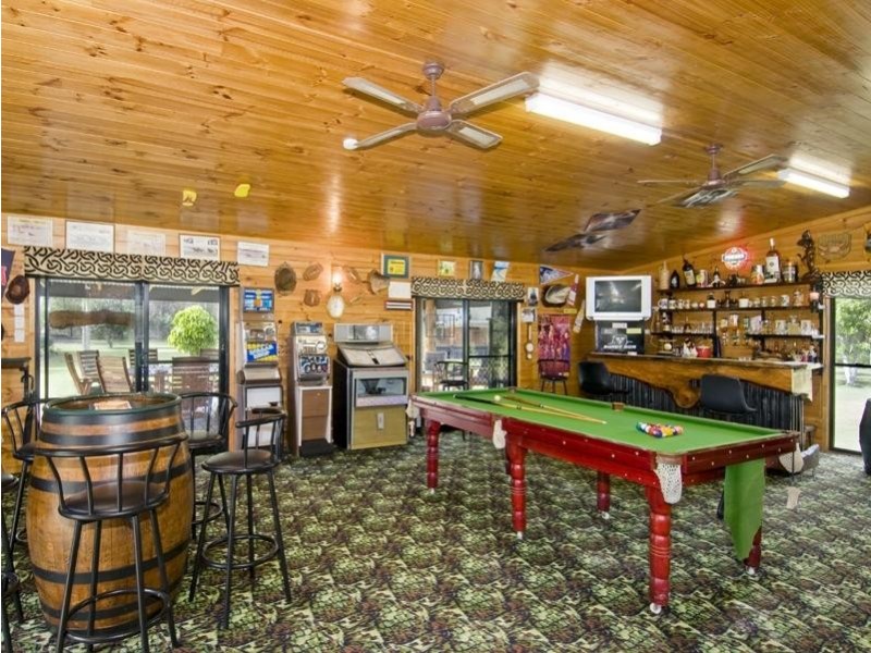 25 Shore Road West, Hervey Bay QLD 4655