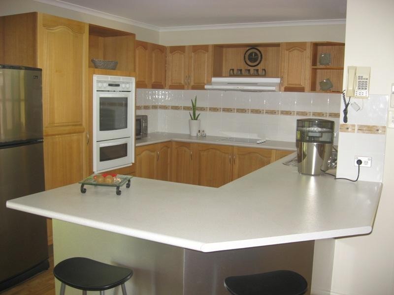 4 Austin Court, Point Vernon QLD 4655