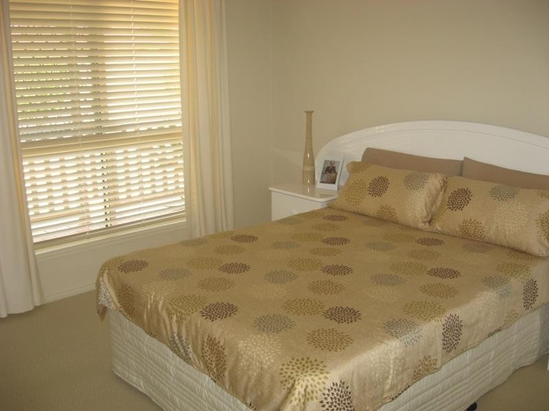 4 Austin Court, Point Vernon QLD 4655