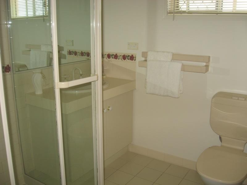 4 Austin Court, Point Vernon QLD 4655