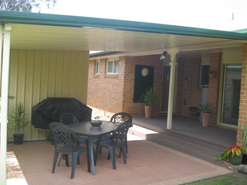 4 Austin Court, Point Vernon QLD 4655