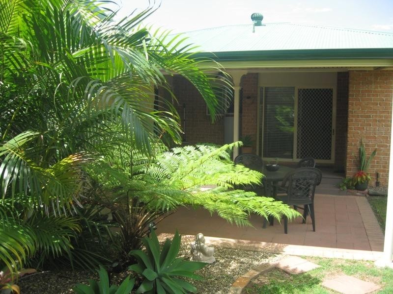4 Austin Court, Point Vernon QLD 4655