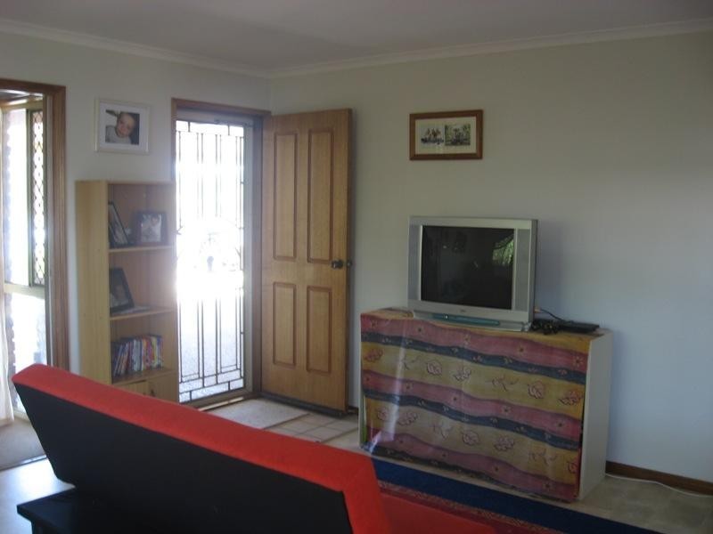 127 Robert Street, Torquay QLD 4655