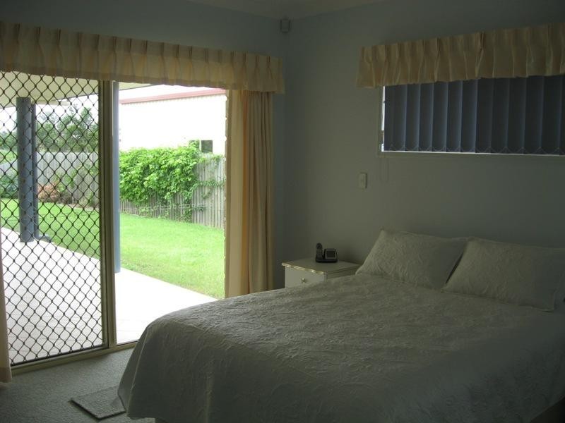 14 Harrison Circuit, Urangan QLD 4655