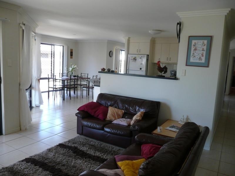 4 Kinross Court, Kawungan QLD 4655