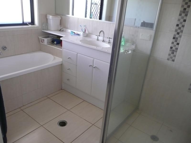 4 Kinross Court, Kawungan QLD 4655