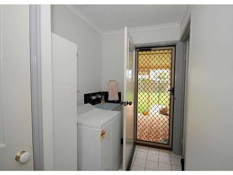 7 Dove Way, Eli Waters QLD 4655