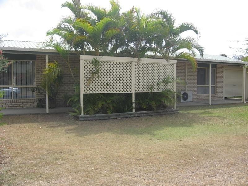 1 Acacia Street, Point Vernon QLD 4655