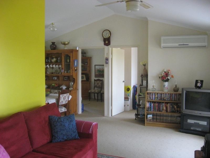 1 Acacia Street, Point Vernon QLD 4655