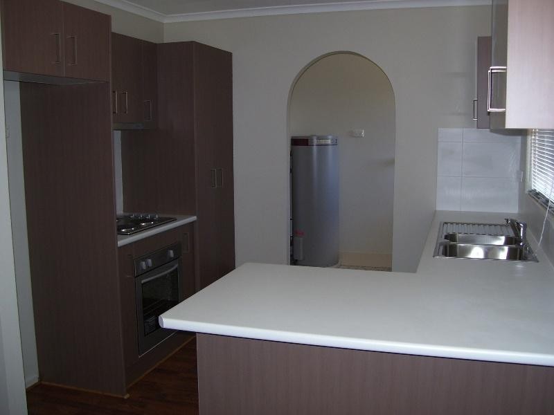 11 Honiton Street, Torquay QLD 4655