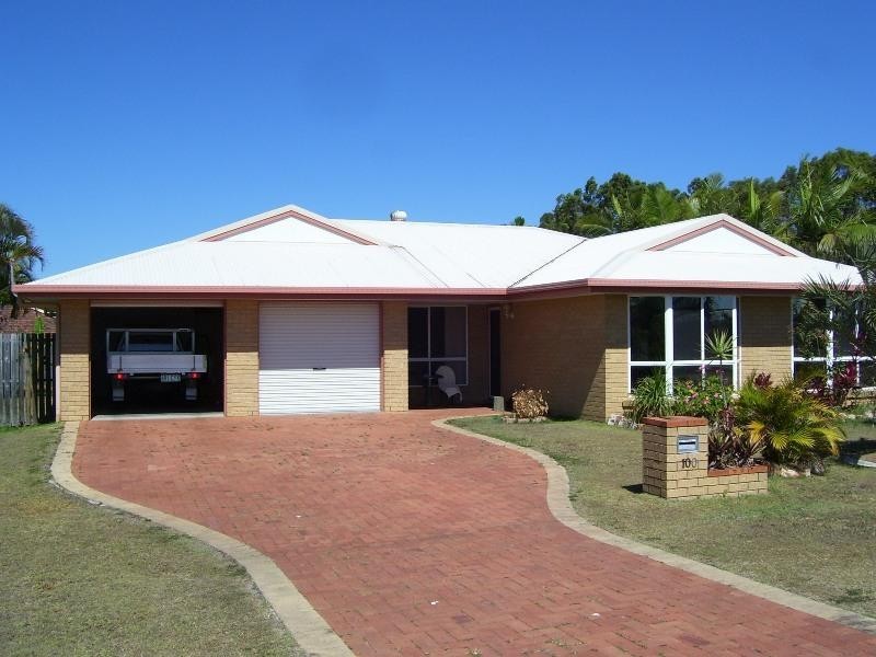 100 Honiton Street, Torquay QLD 4655