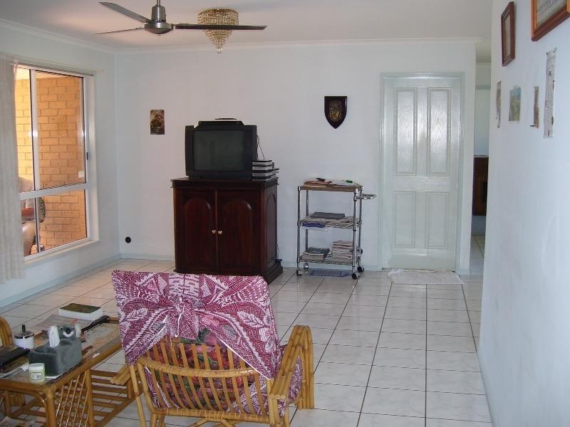 100 Honiton Street, Torquay QLD 4655