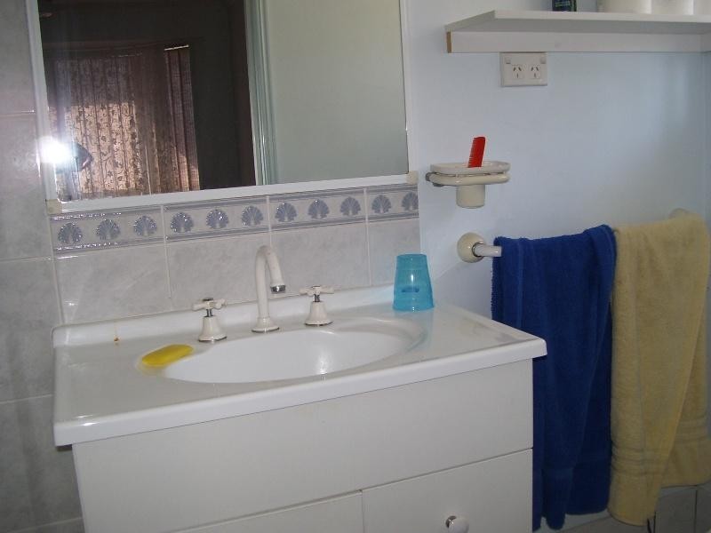 100 Honiton Street, Torquay QLD 4655