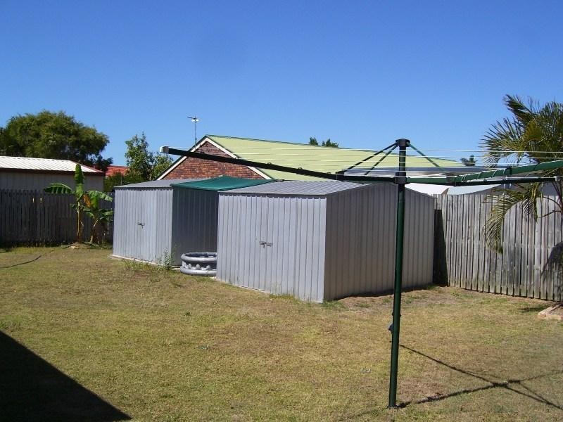 100 Honiton Street, Torquay QLD 4655