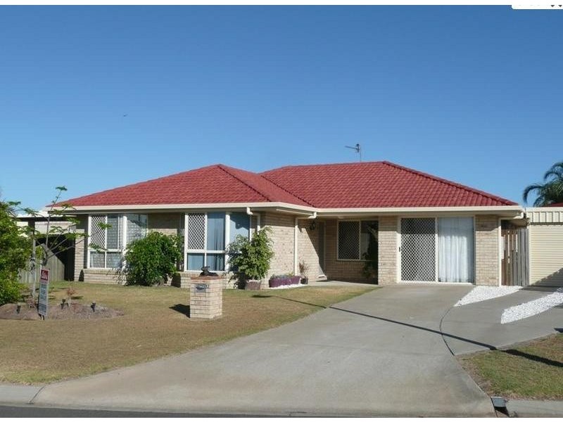 12 Arwon Court, Point Vernon QLD 4655