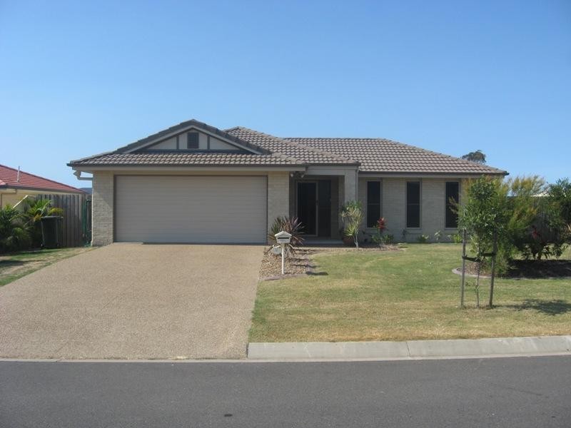 6 Yarrilee Circuit, Dundowran QLD 4655