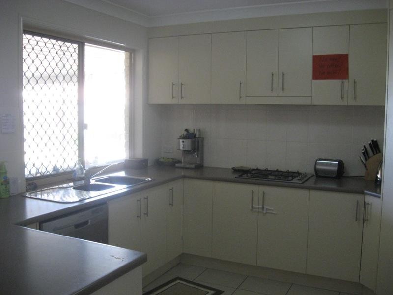 6 Yarrilee Circuit, Dundowran QLD 4655