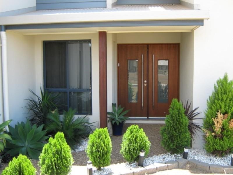 1 McIntyre Court, Urraween QLD 4655
