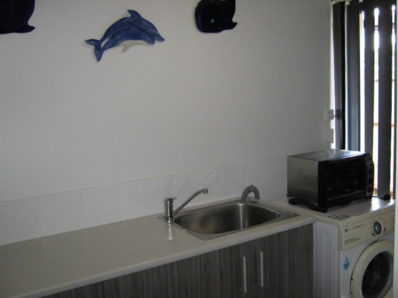 1 McIntyre Court, Urraween QLD 4655