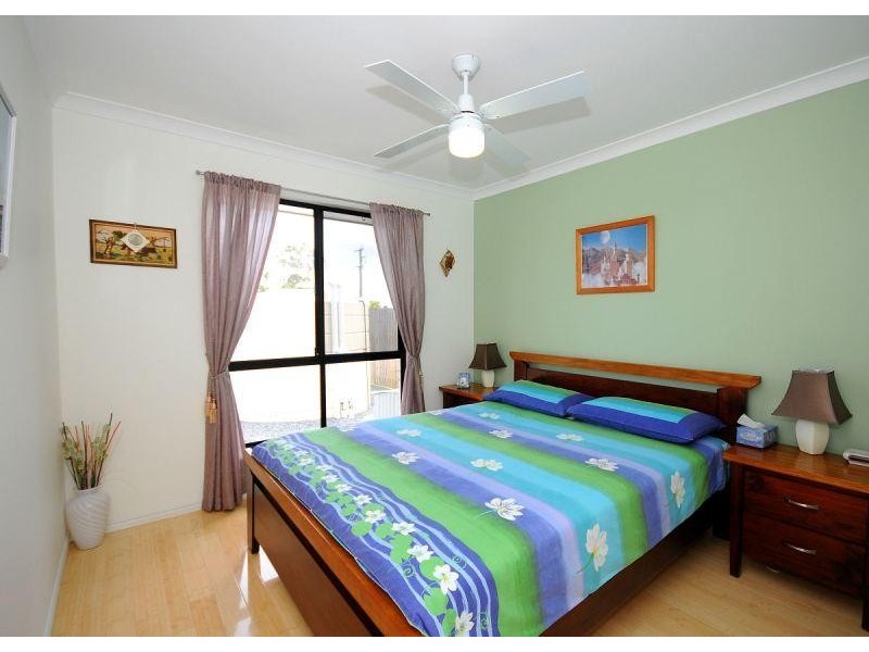 4 Montrose Close, Point Vernon QLD 4655