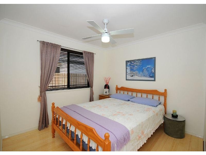 4 Montrose Close, Point Vernon QLD 4655