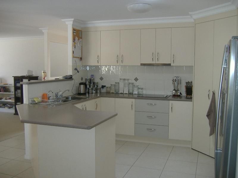 9 Pembridge Circuit, Urraween QLD 4655