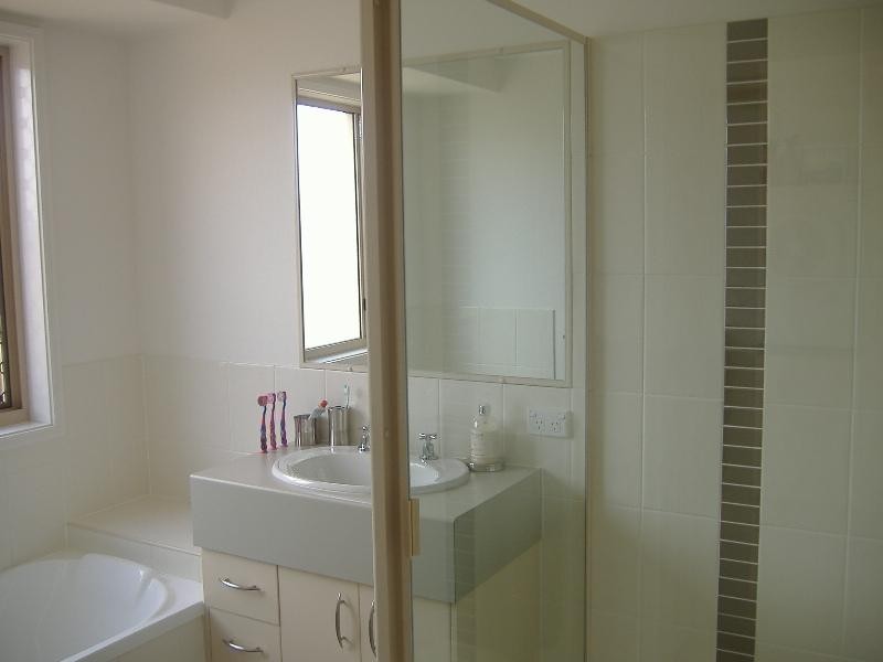 9 Pembridge Circuit, Urraween QLD 4655