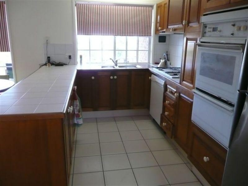 42 Johnston Boulevard, Urraween QLD 4655