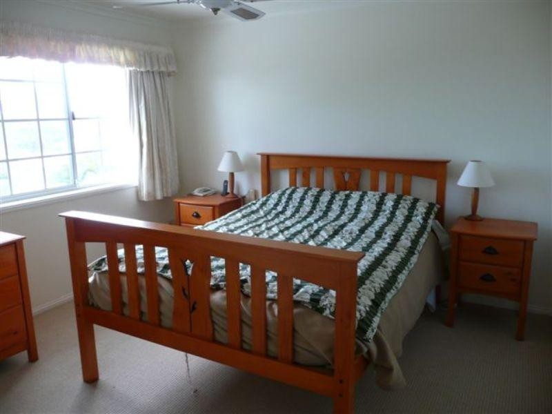 42 Johnston Boulevard, Urraween QLD 4655
