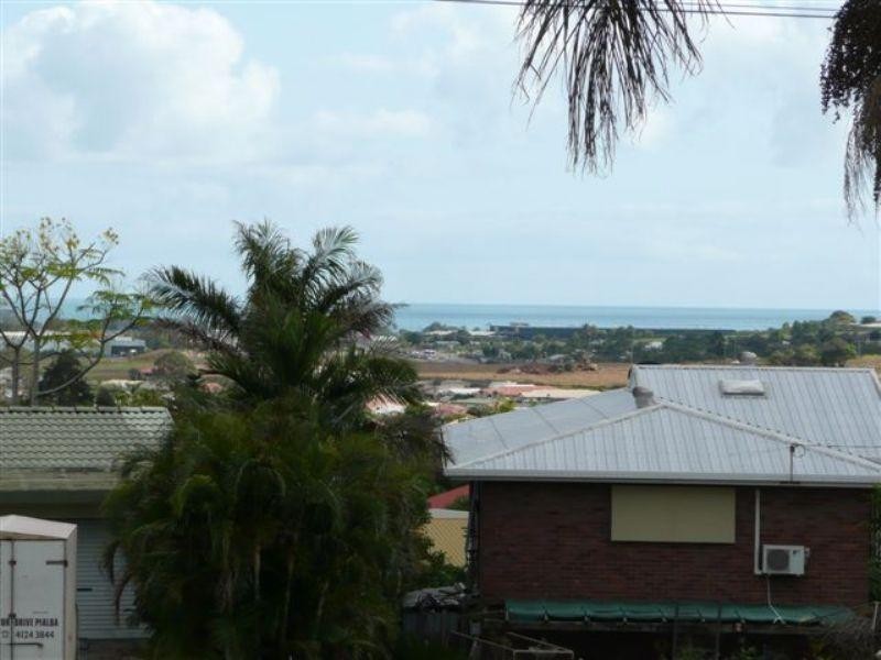 42 Johnston Boulevard, Urraween QLD 4655