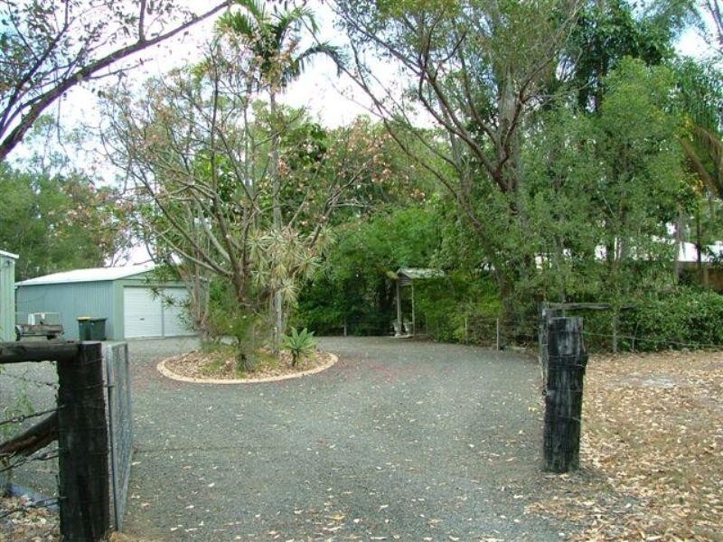 35 Valfern Court, Dundowran QLD 4655