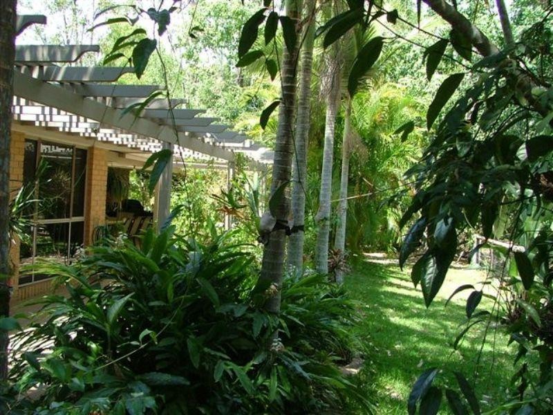 35 Valfern Court, Dundowran QLD 4655