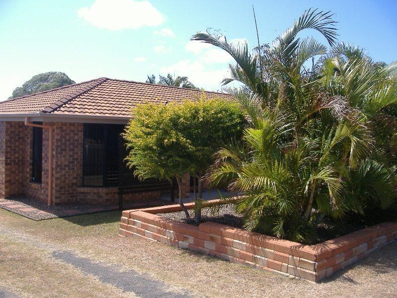 23 Romeck Crescent, Urraween QLD 4655