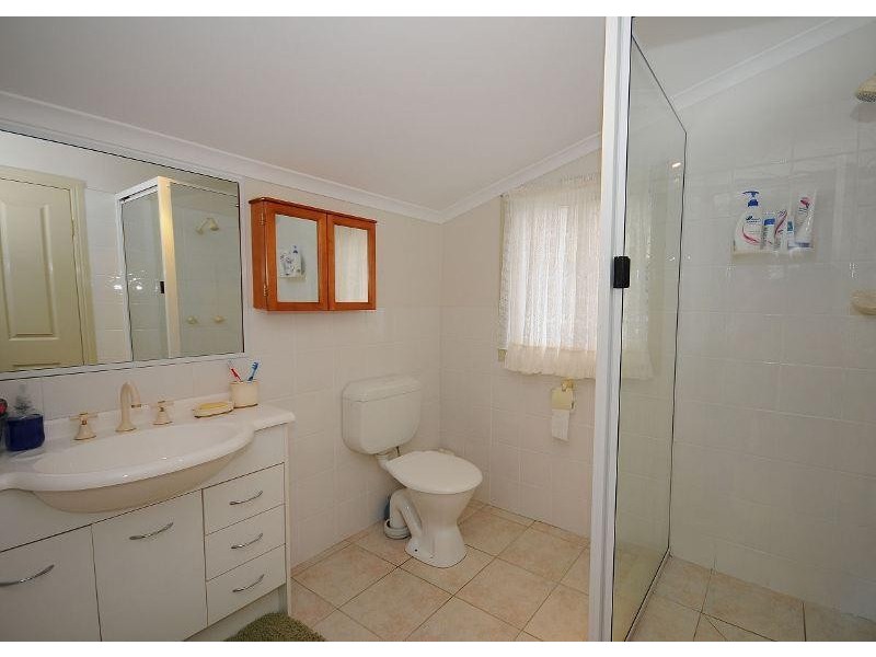 37 Neils Street, Pialba QLD 4655