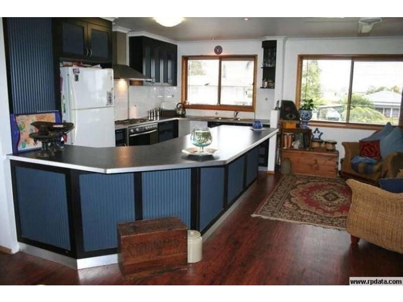 156 Long Street, Point Vernon QLD 4655