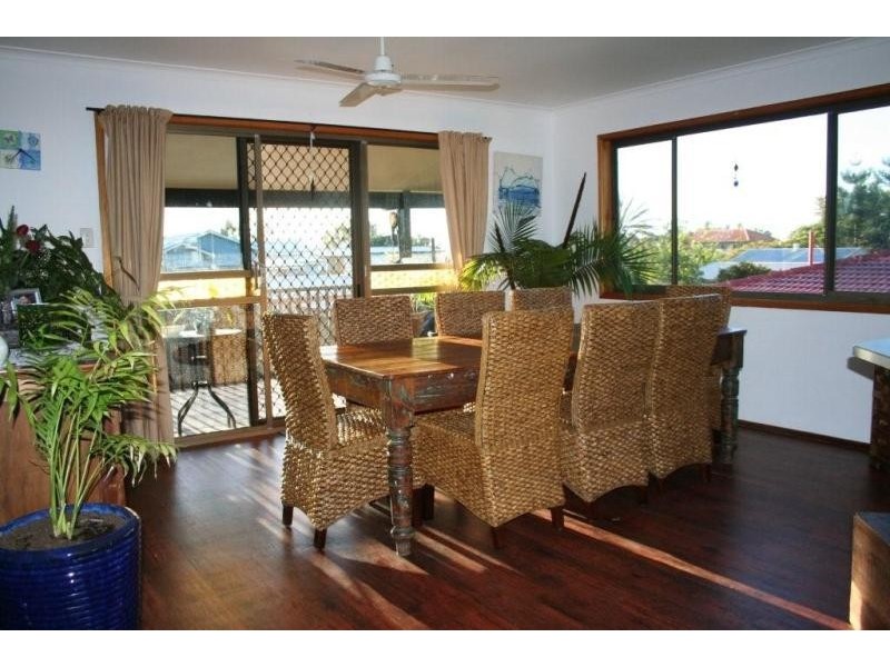 156 Long Street, Point Vernon QLD 4655