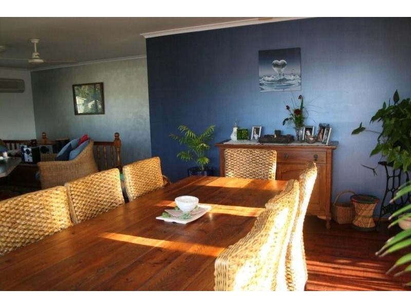 156 Long Street, Point Vernon QLD 4655