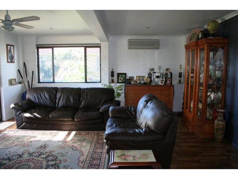 156 Long Street, Point Vernon QLD 4655