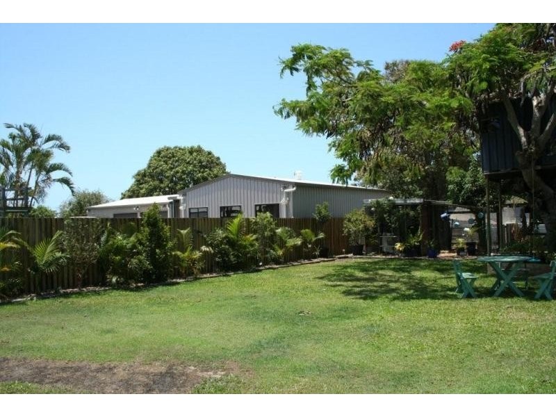 156 Long Street, Point Vernon QLD 4655