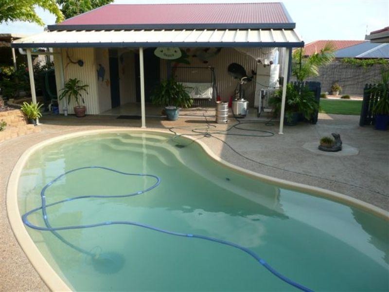 4 Marcocci Court, Urraween QLD 4655