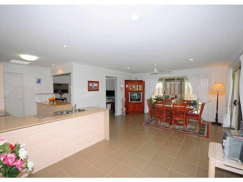 36 Endeavour Way, Eli Waters QLD 4655