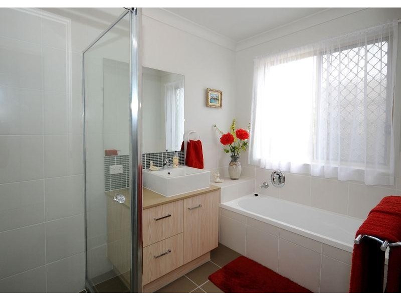 36 Endeavour Way, Eli Waters QLD 4655