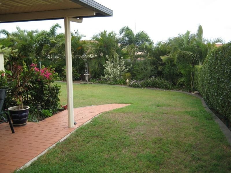 9 Heather Way, Urraween QLD 4655