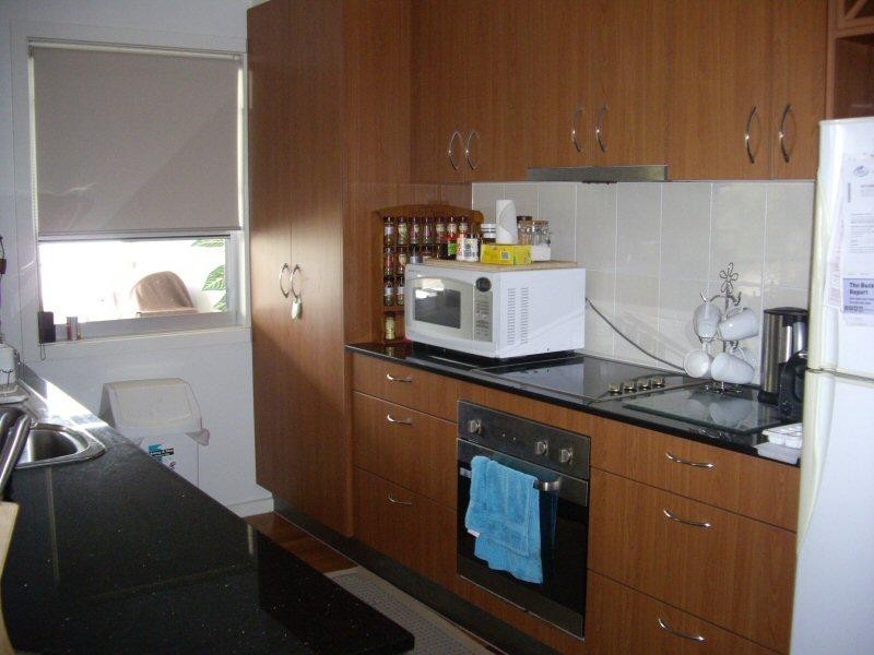 Unit 1/18 Hockley Lane, Urangan QLD 4655